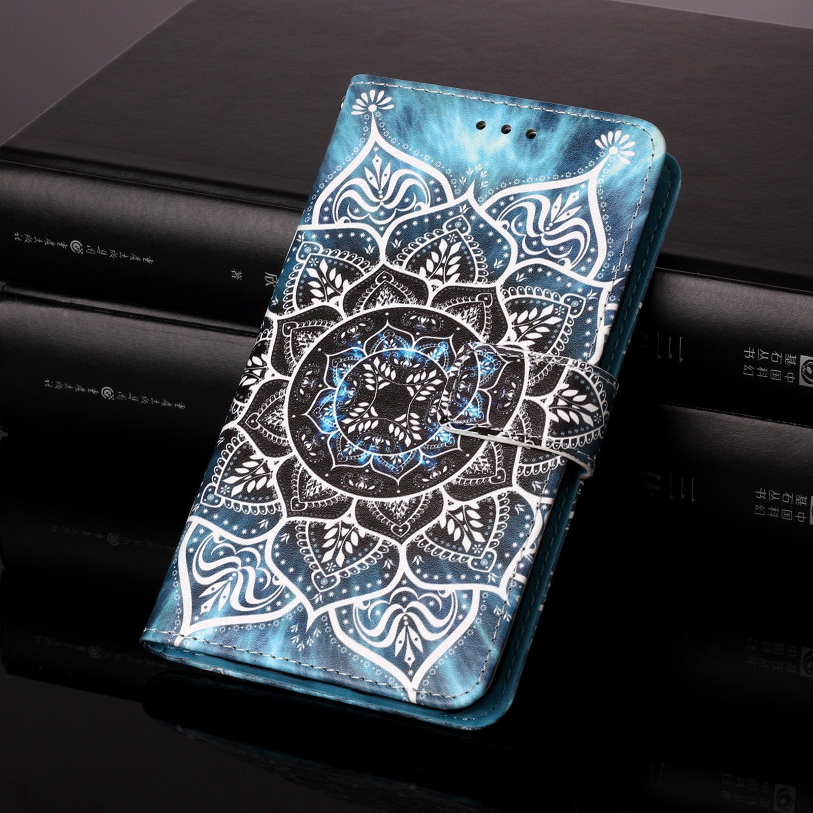 iPhone 13 Case Designer PU (Mandala)